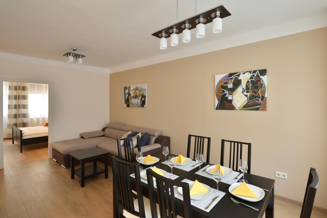Deak Apartment บูดาเปสต์ ภายนอก รูปภาพ