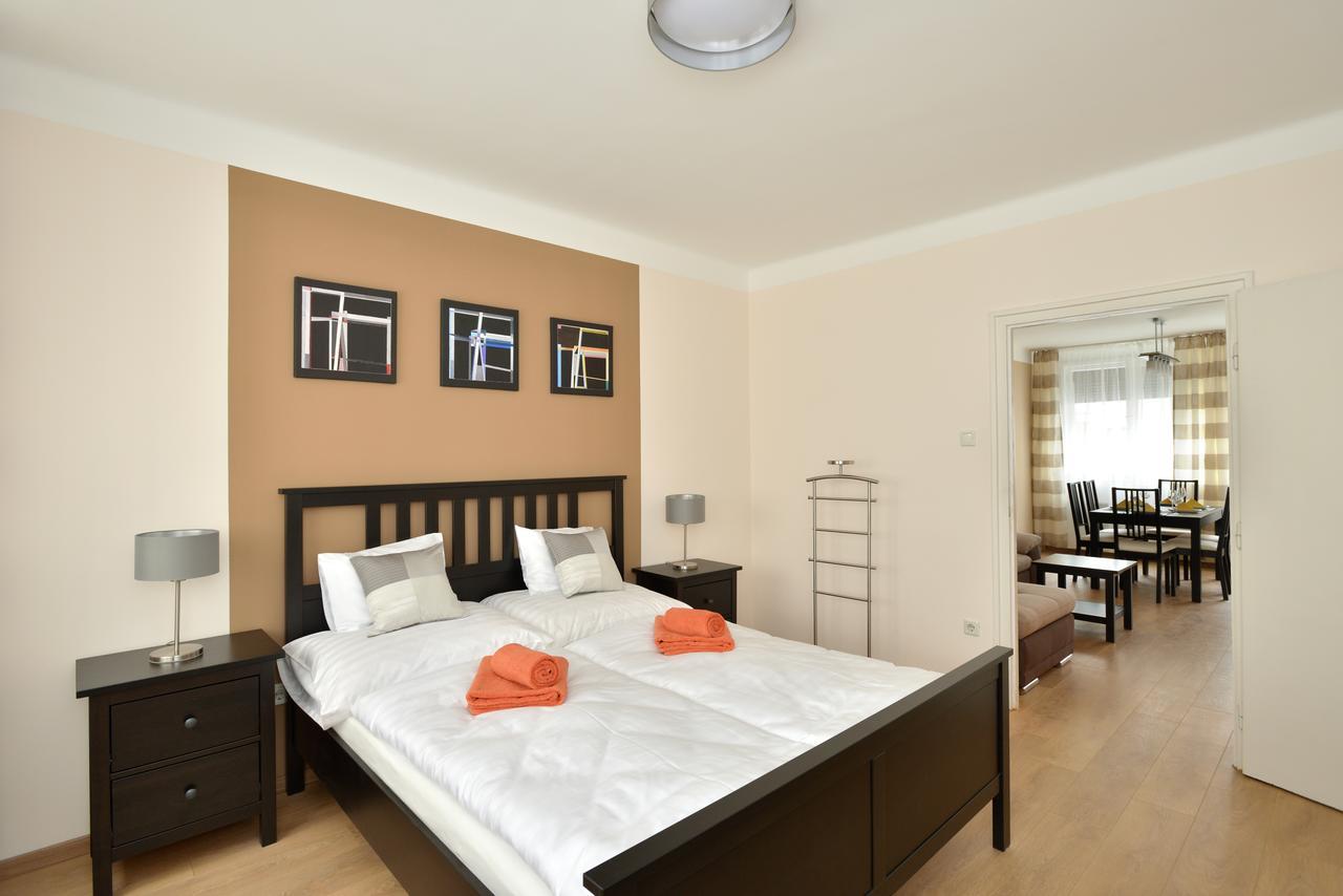 Deak Apartment บูดาเปสต์ ภายนอก รูปภาพ