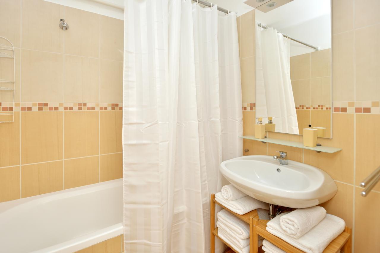 Deak Apartment บูดาเปสต์ ภายนอก รูปภาพ